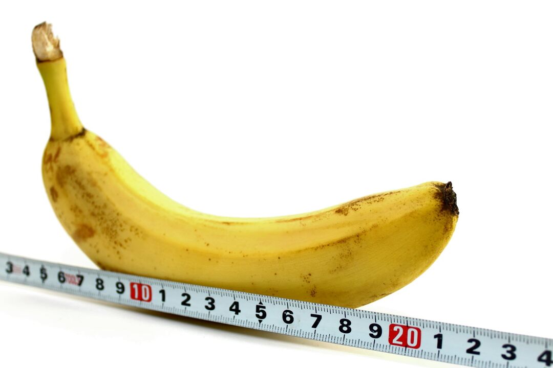 La taille du pénis dans l'exemple d'une banane